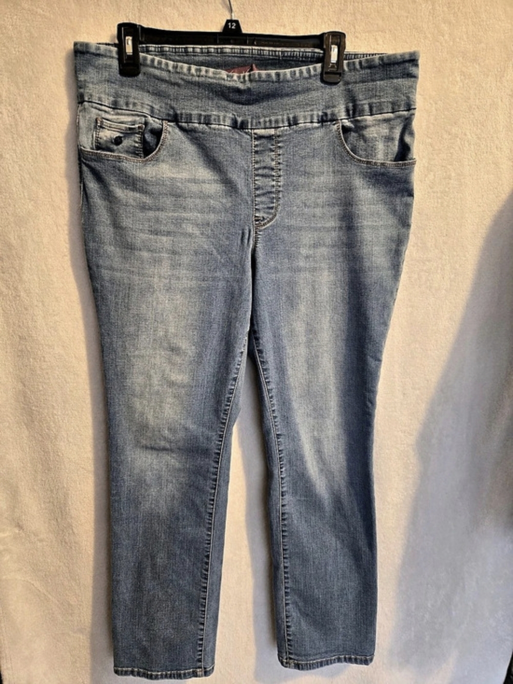 Gloria Vanderbilt Amanda Pull On Jeans Size 18 Short